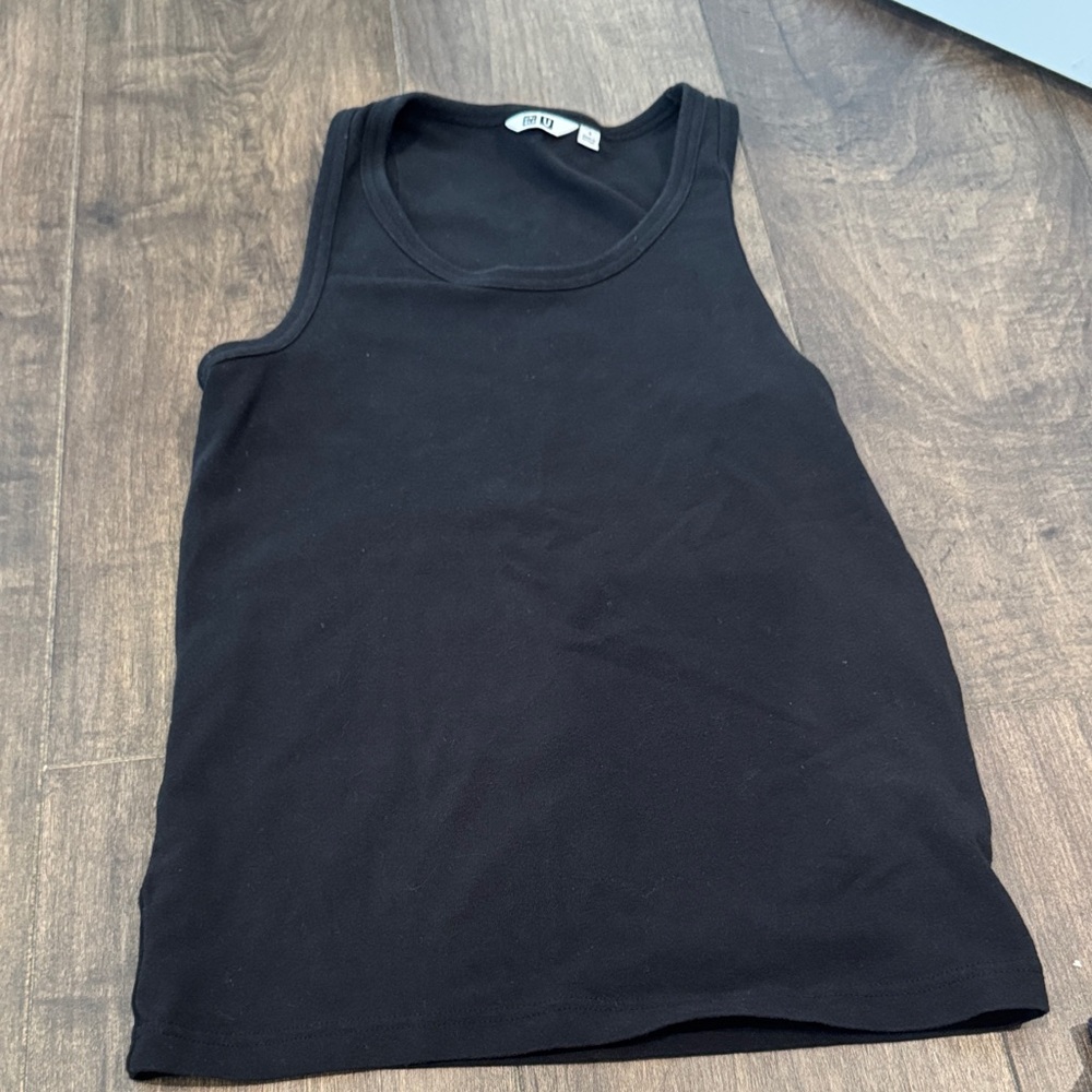 Uniqlo Black Tank Top